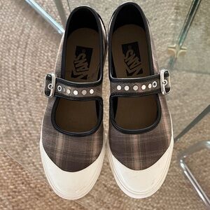 VANS / Premium Plaid/Leather/Hardware Mary Jane’s
